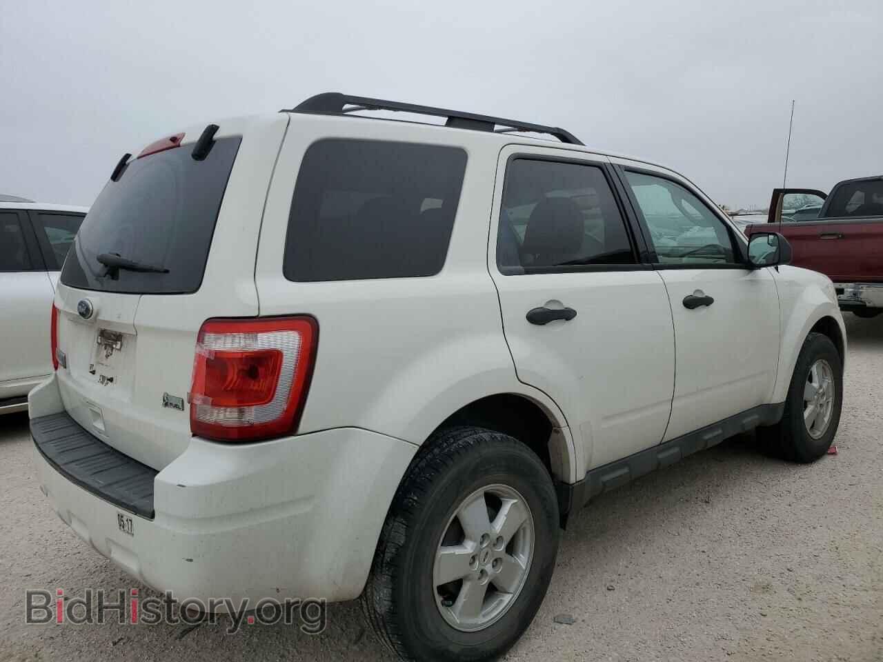 2010 FORD ESCAPE - VIN: 1FMCU0DG2AKC24705 - Фото 3