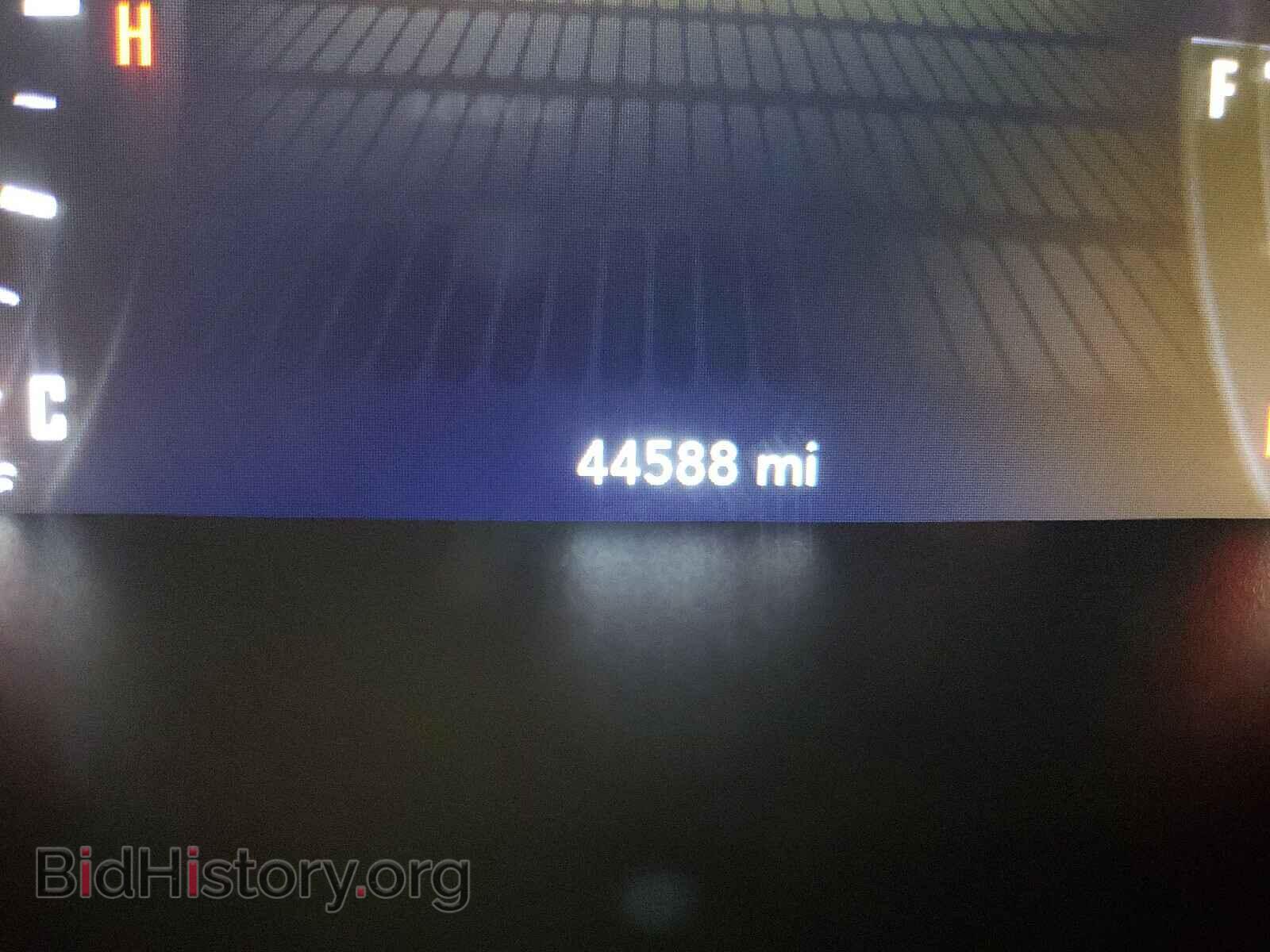 2017 DODGE CHALLENGER - VIN: 2C3CDZAG4HH613400 - Фото 8