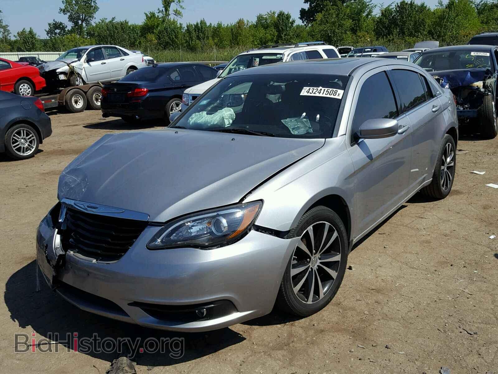 2014 CHRYSLER 200 - VIN: 1C3CCBCG1EN198126 - Фото 2