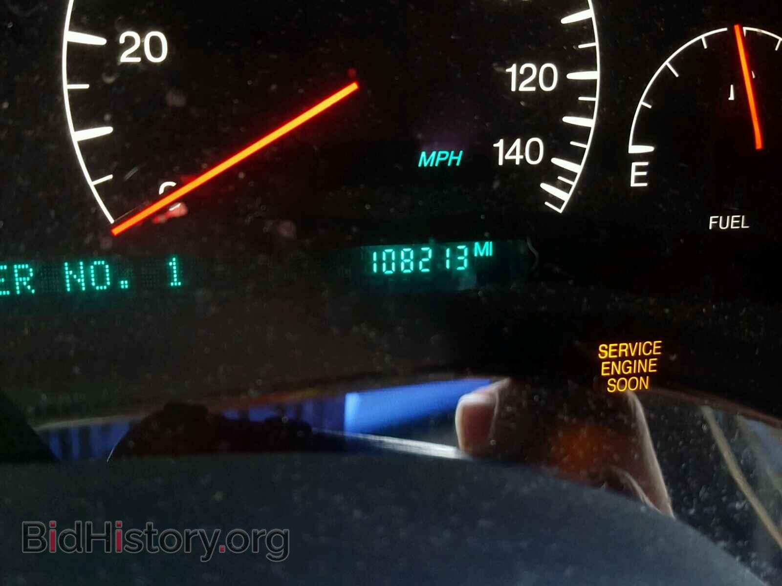 2002 CADILLAC DEVILLE - VIN: 1G6KE57Y92U266005 - Photo 8