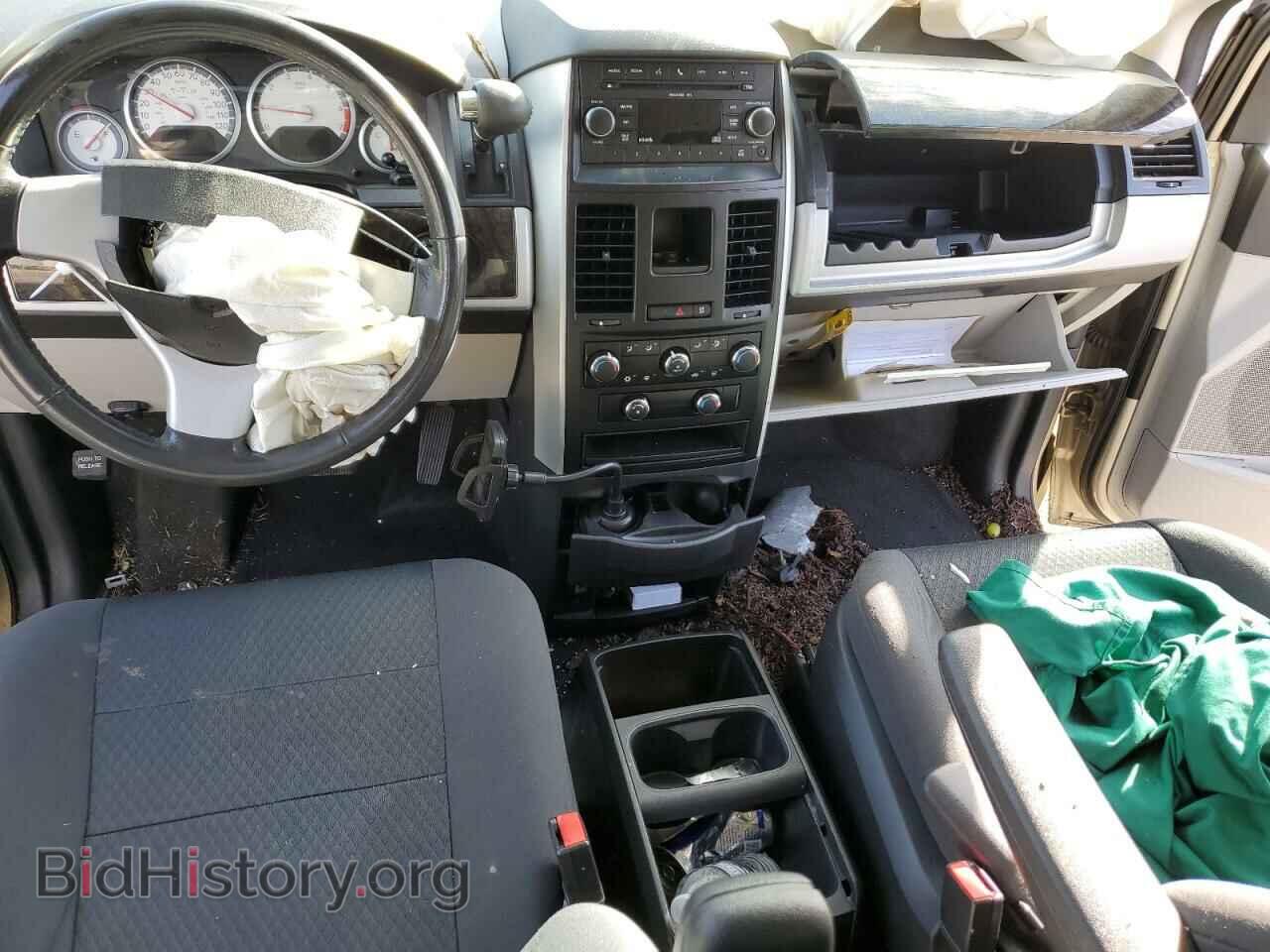 2010 DODGE CARAVAN - VIN: 2D4RN5D13AR288373 - Фото 8