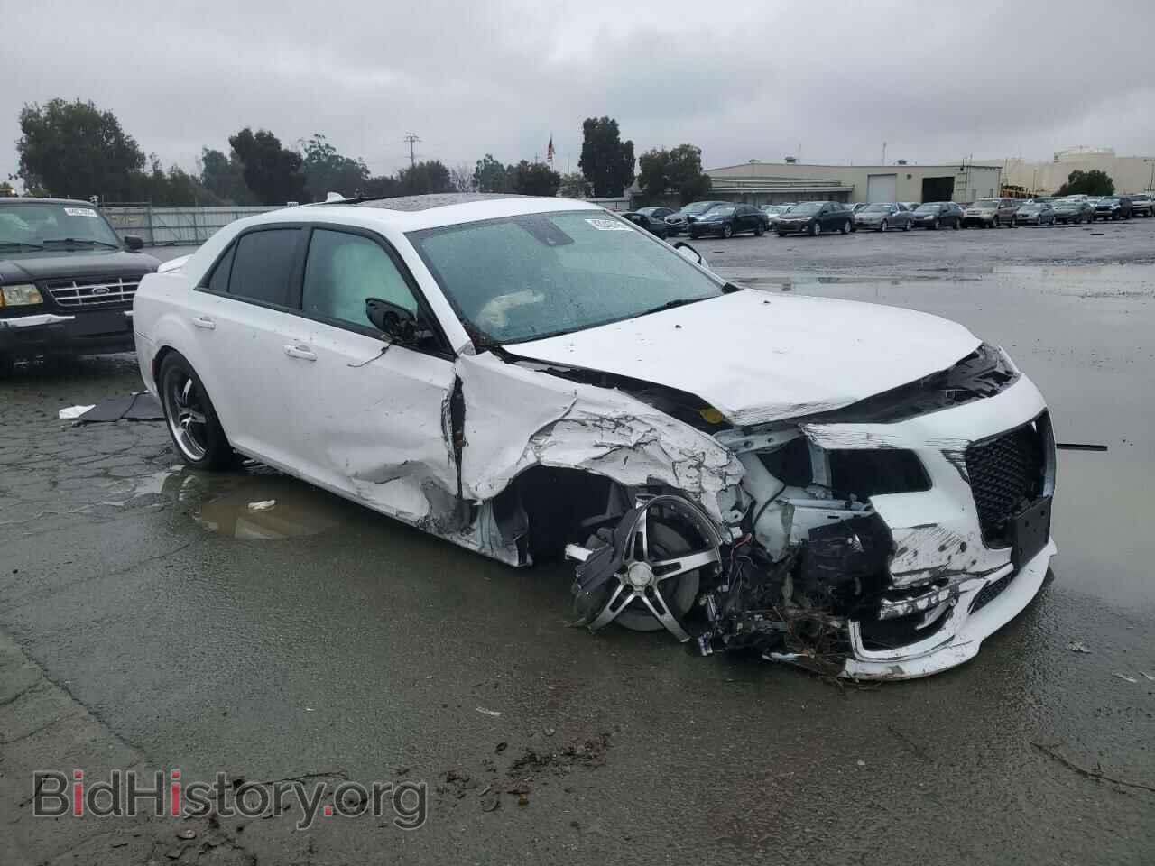 2018 CHRYSLER 300 - VIN: 2C3CCABT7JH327403 - Фото 4