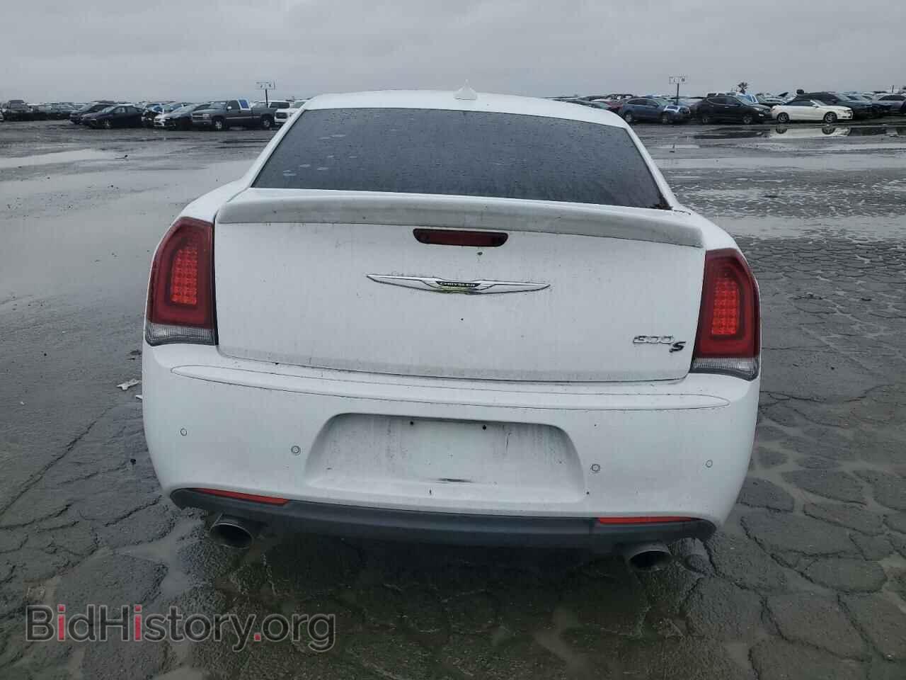 2018 CHRYSLER 300 - VIN: 2C3CCABT7JH327403 - Фото 6
