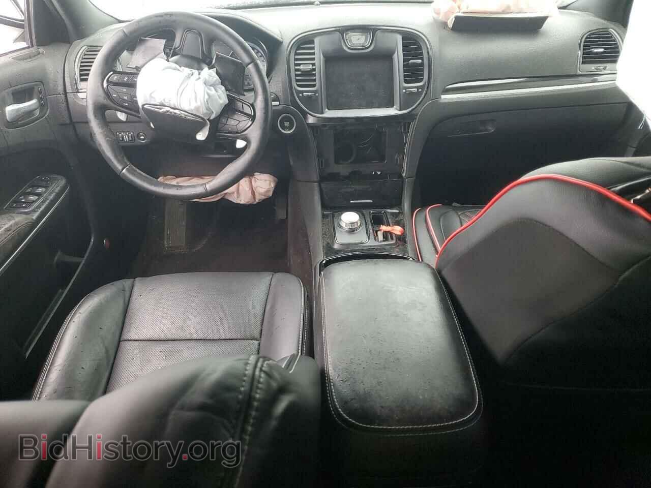 2018 CHRYSLER 300 - VIN: 2C3CCABT7JH327403 - Фото 8