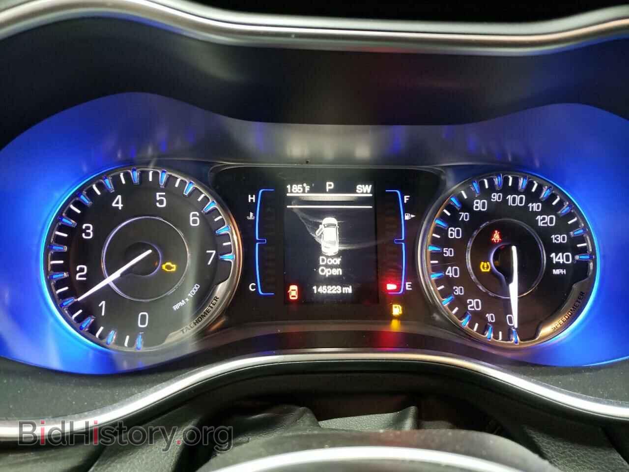 2015 CHRYSLER 200 - VIN: 1C3CCCAB2FN640104 - Фото 9
