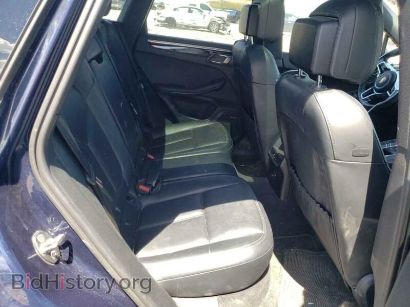 2015 Porsche MACAN (VIN WP1AB2A59FLB69377) — photo 6 of 10