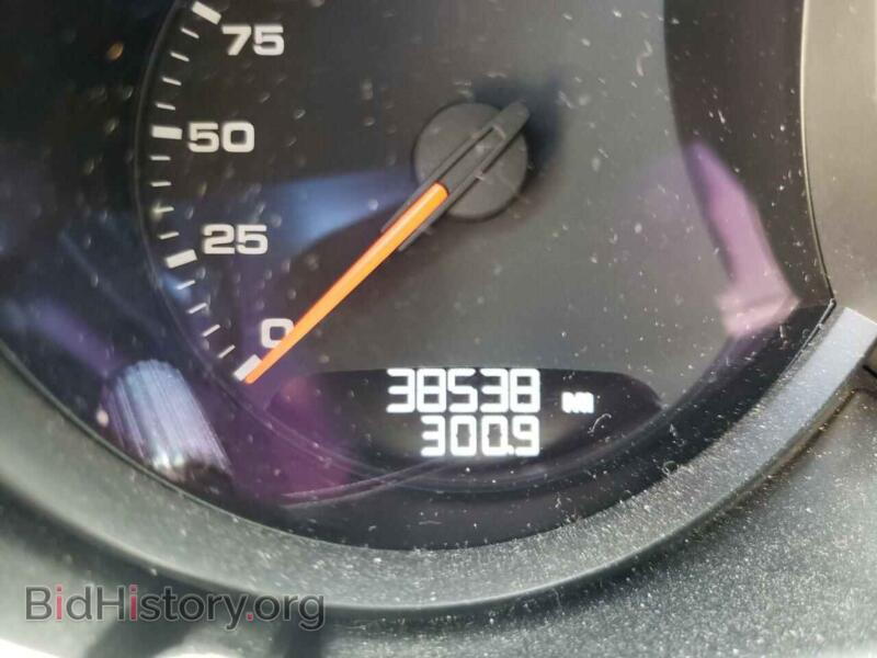 2015 Porsche MACAN (VIN WP1AB2A59FLB69377) — photo 8 of 10