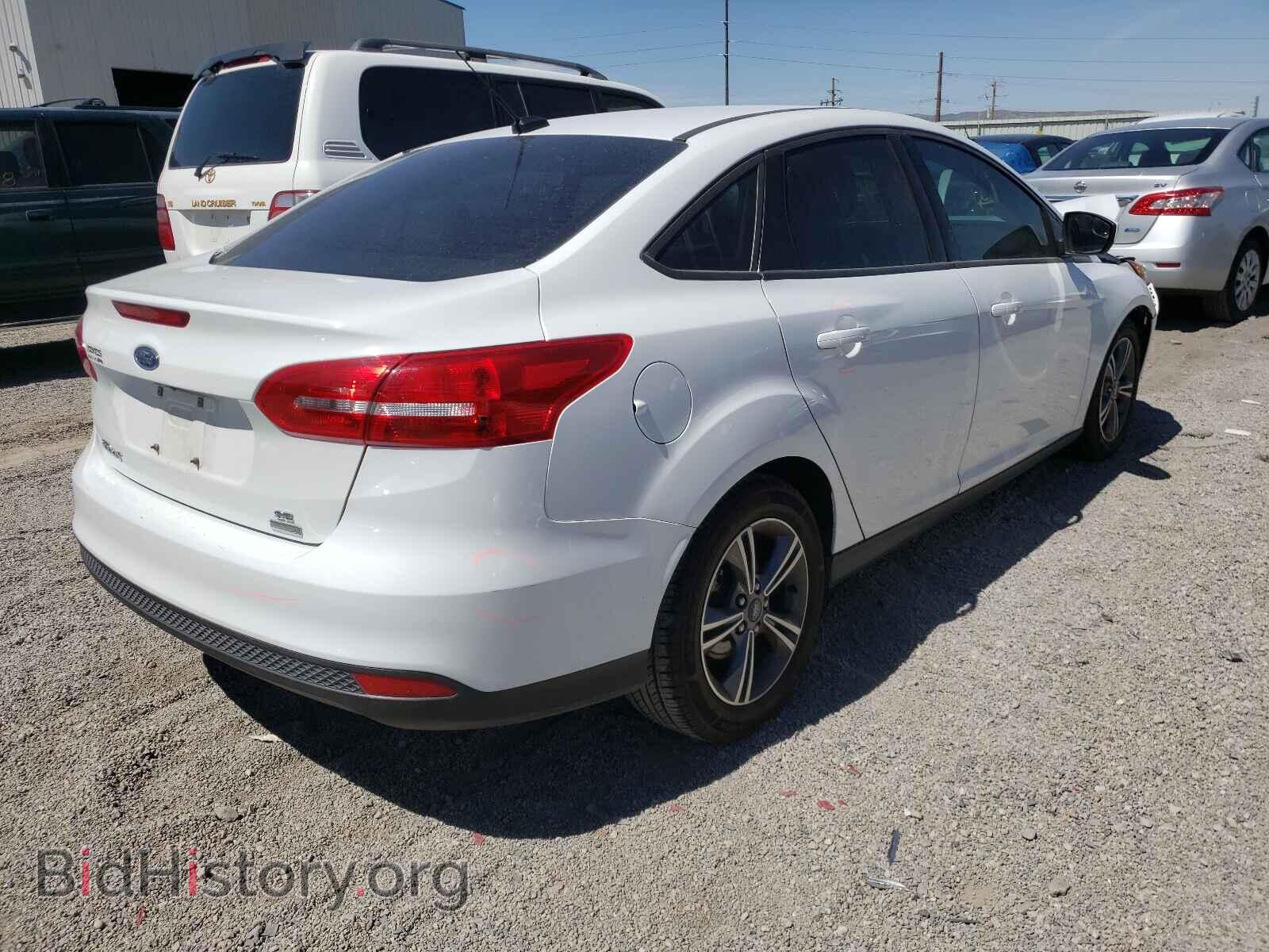 2018 FORD FOCUS - VIN: 1FADP3FE4JL278875 - Фото 4