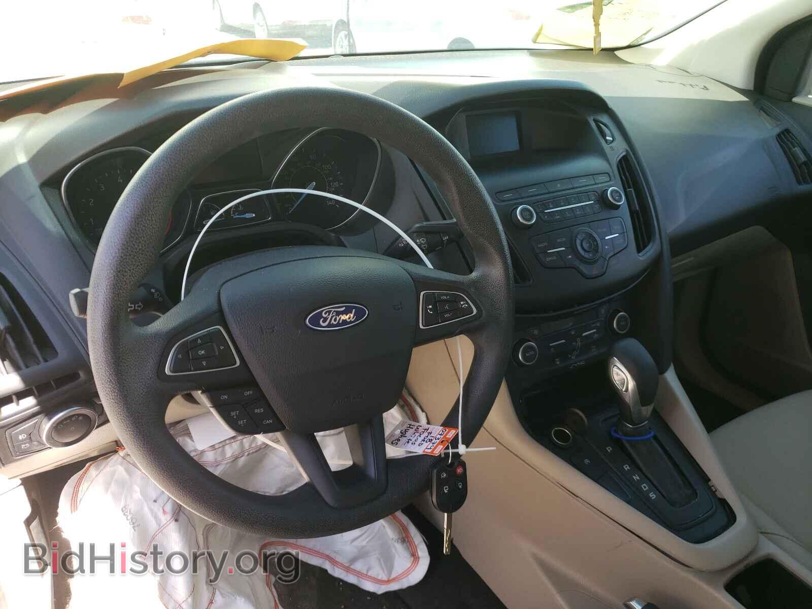 2018 FORD FOCUS - VIN: 1FADP3FE4JL278875 - Фото 9