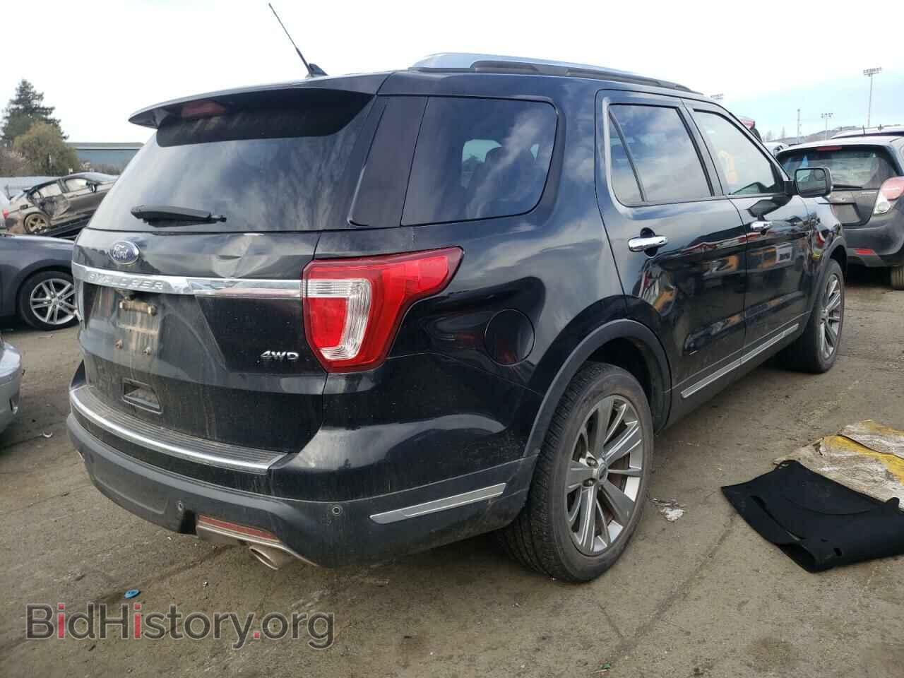 2018 FORD EXPLORER - VIN: 1FM5K8F83JGA82564 - Фото 3