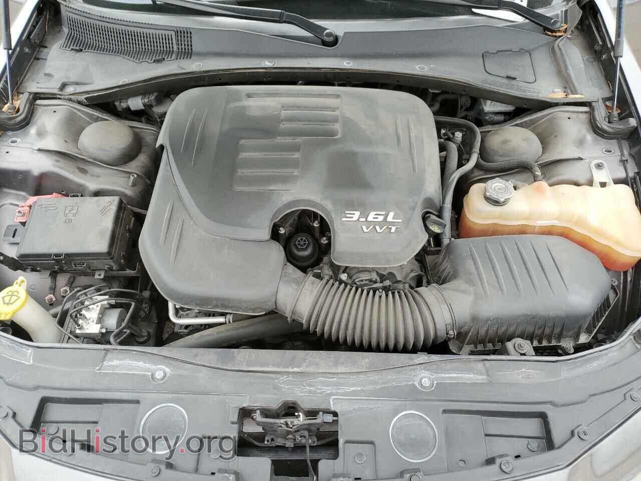 2019 CHRYSLER 300 - VIN: 2C3CCAAG9KH590532 - Фото 11