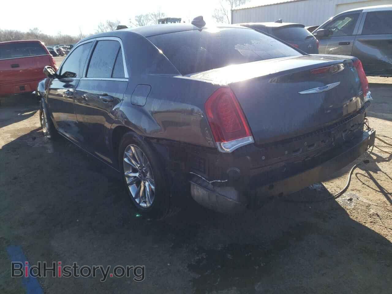 2017 CHRYSLER 300 - VIN: 2C3CCAAG7HH662238 - Фото 2