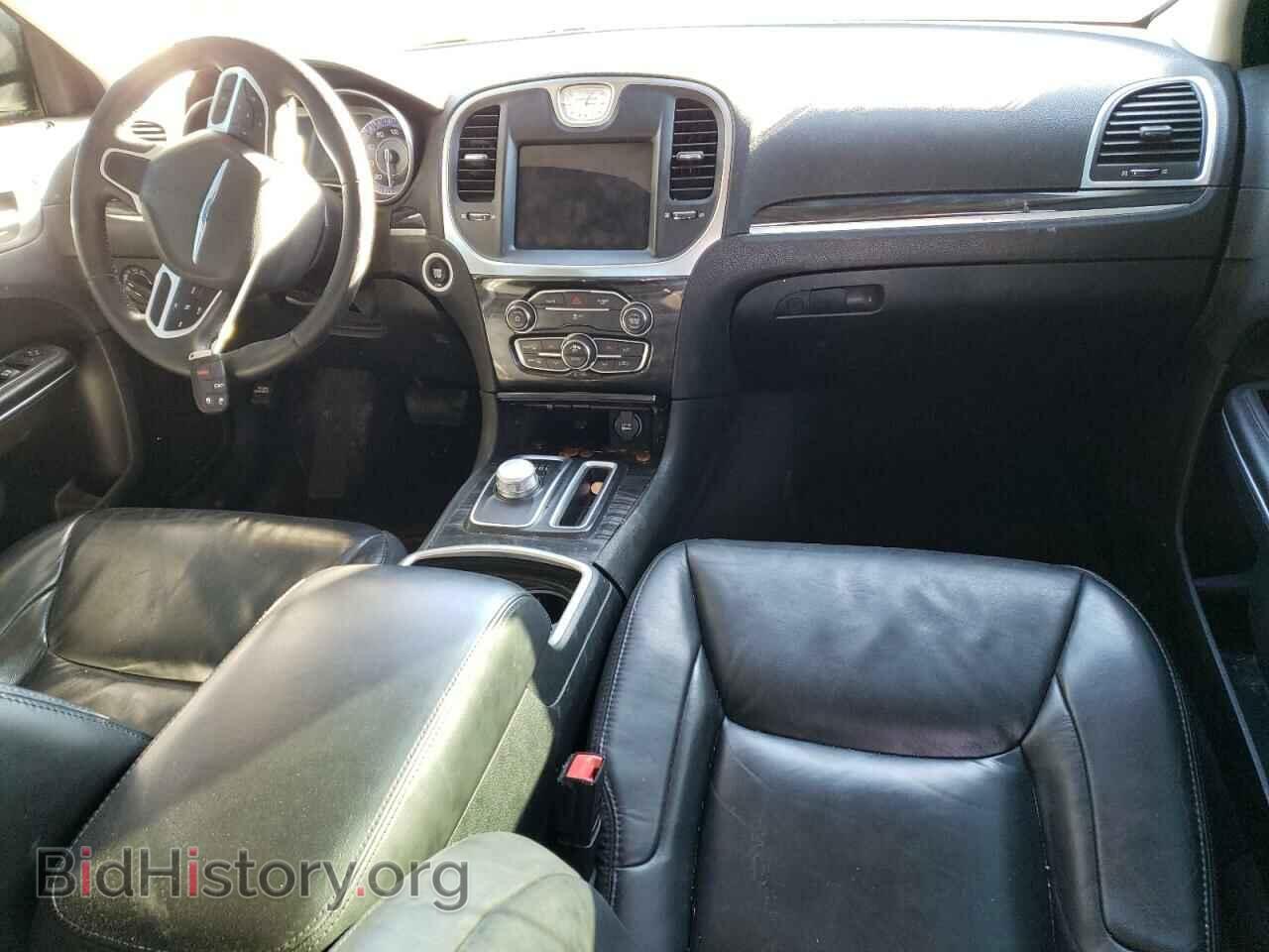 2017 CHRYSLER 300 - VIN: 2C3CCAAG7HH662238 - Фото 8