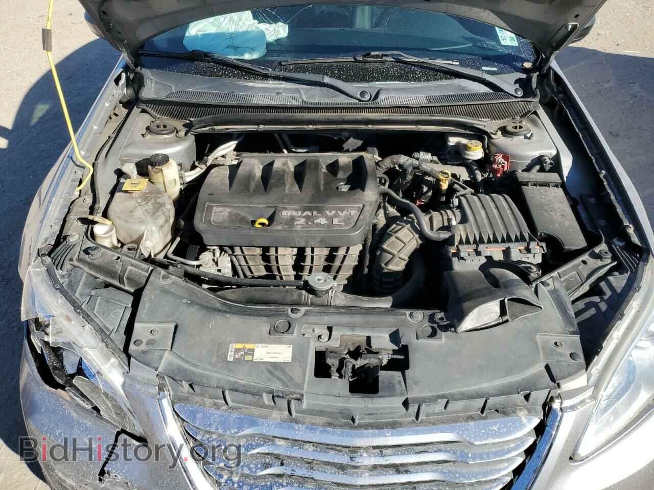 2014 CHRYSLER 200 - VIN: 1C3CCBAB0EN210418 - Фото 11