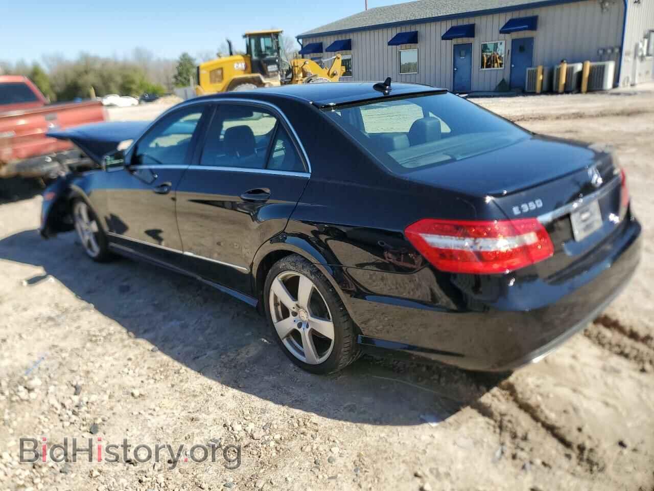 2011 MERCEDES-BENZ E-CLASS - VIN: WDDHF5GB0BA289177 - Фото 2