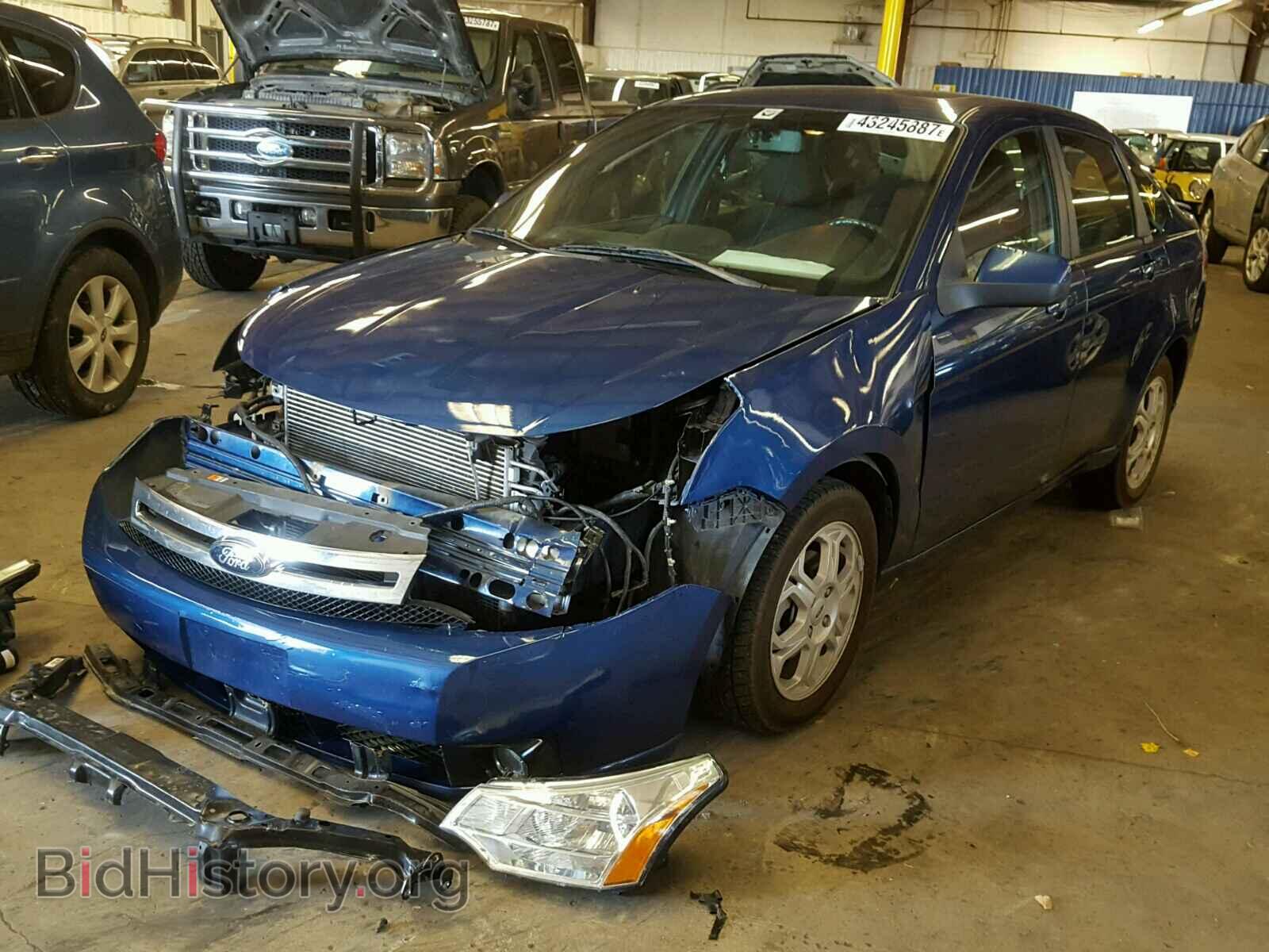 2009 FORD FOCUS - VIN: 1FAHP36N09W264595 - Фото 2