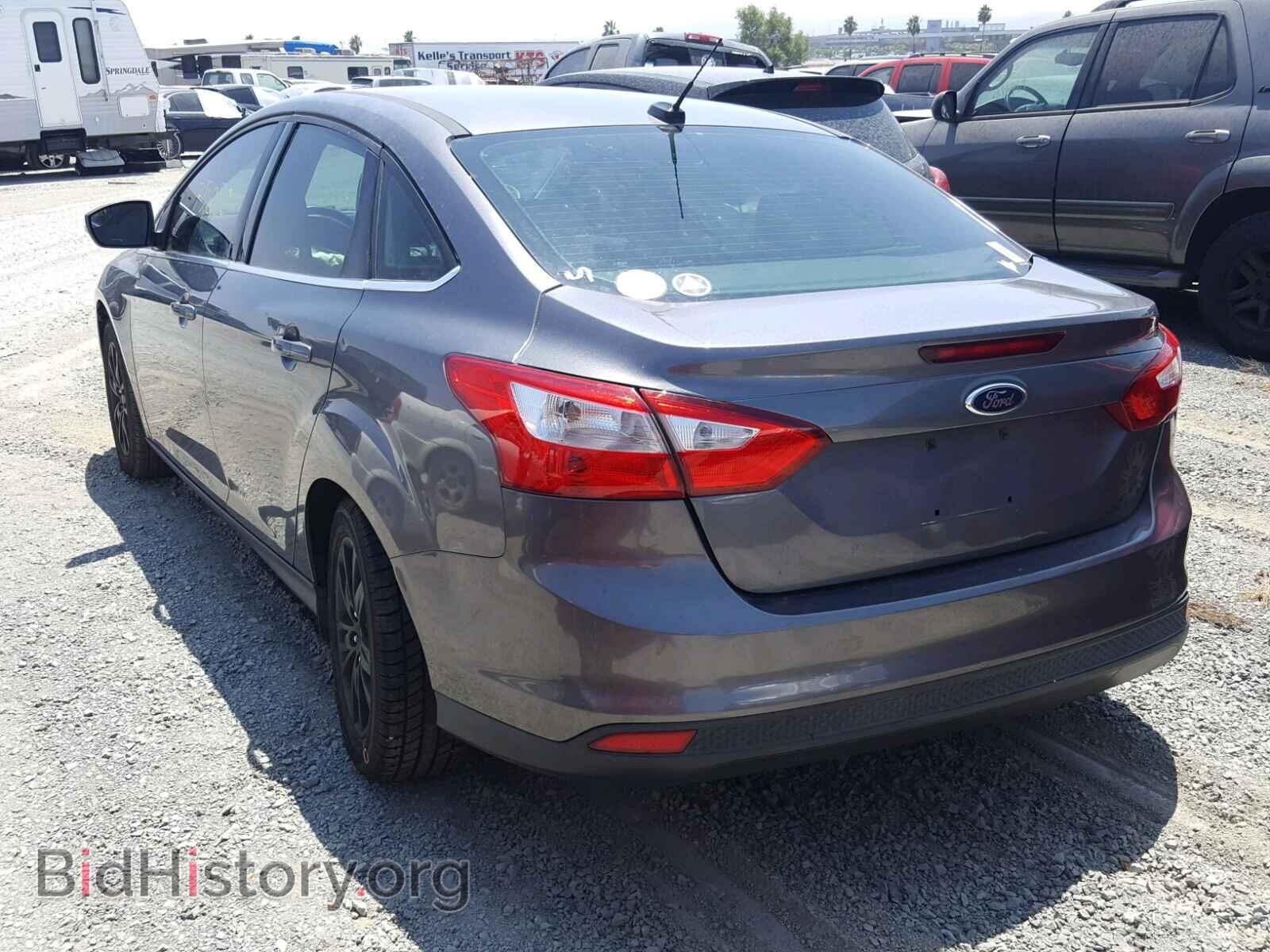 2012 Ford FOCUS (VIN 1FAHP3H25CL134291) — фото 3 из 10