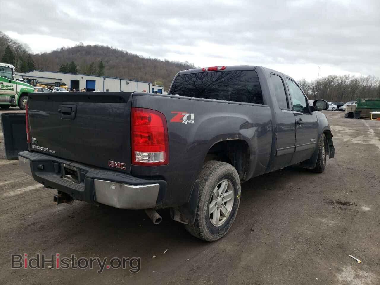 2011 GMC SIERRA - VIN: 1GTR2VE39BZ317713 - Фото 4