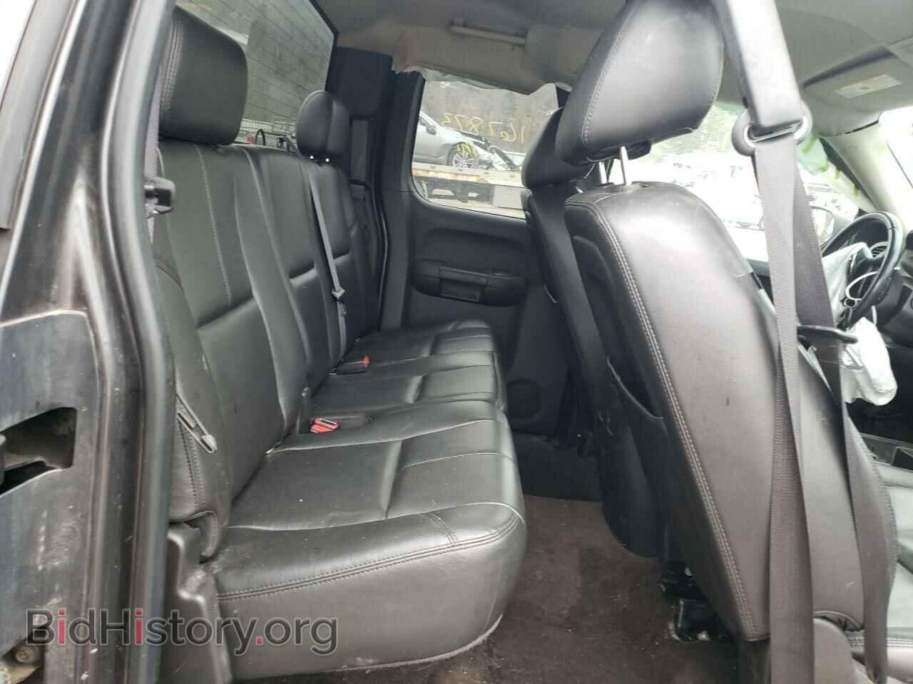 2011 GMC SIERRA - VIN: 1GTR2VE39BZ317713 - Фото 6