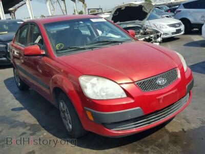 2007 Kia RIO BASE, red — VIN KNADE123X76200792, Copart