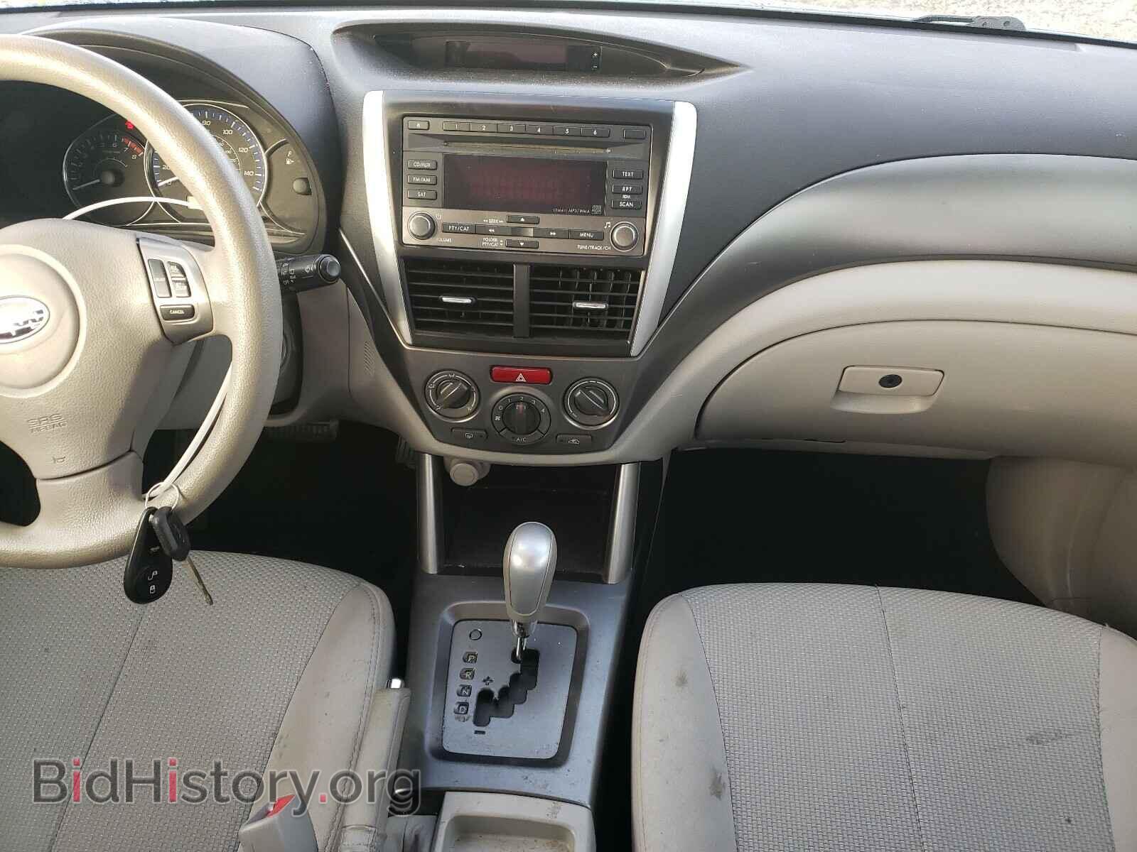 2011 SUBARU FORESTER - VIN: JF2SHABC7BH760558 - Фото 9