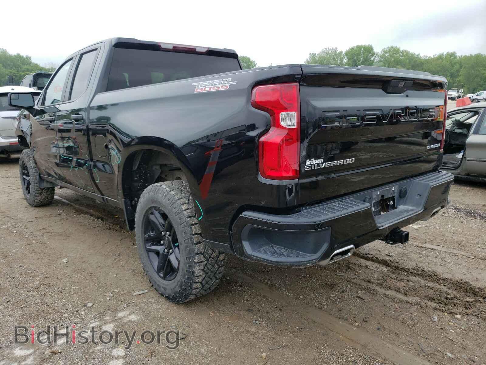 2019 CHEVROLET SILVERADO - VIN: 1GCRYCEFXKZ336137 - Фото 3