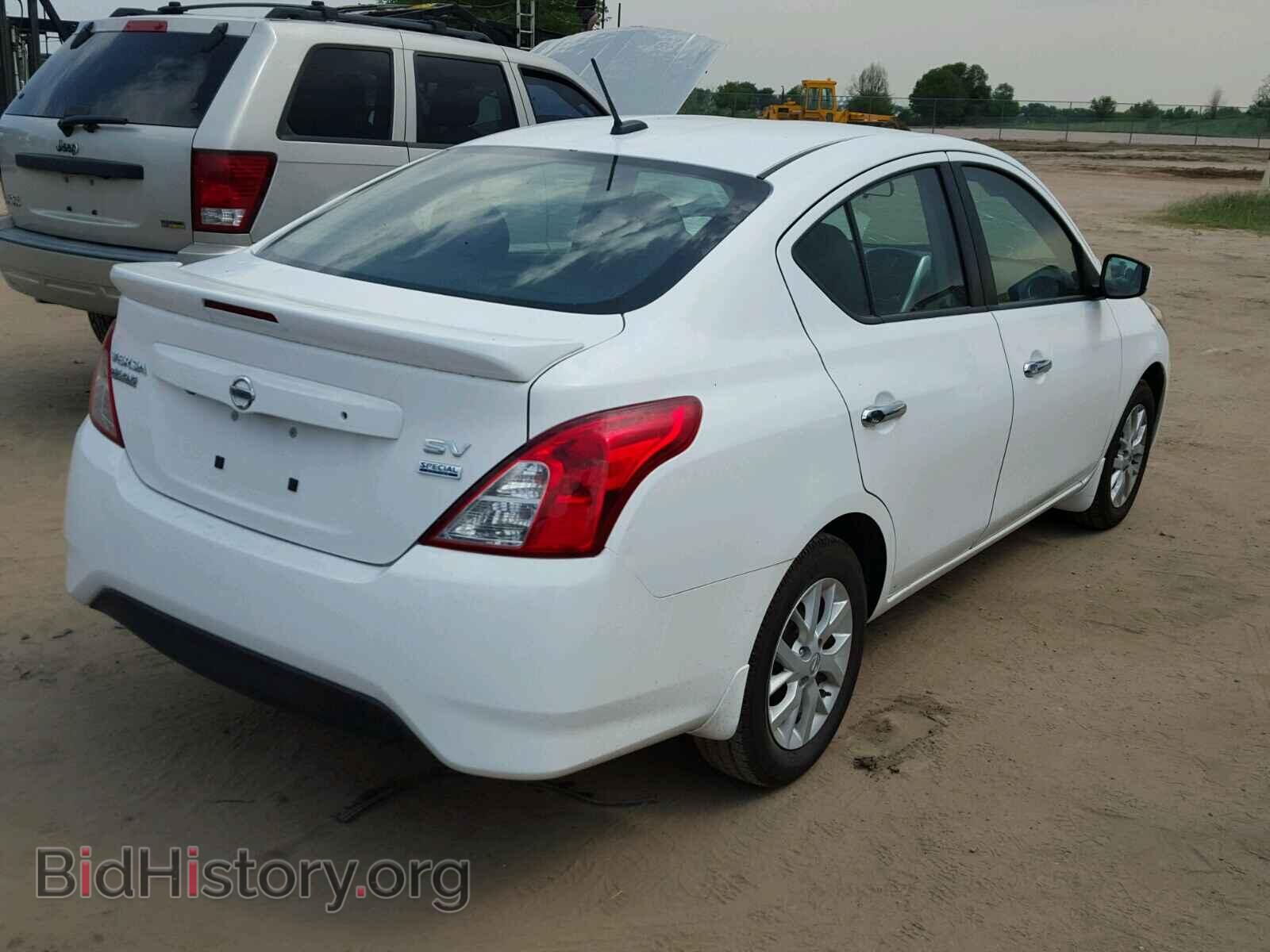 2017 NISSAN VERSA - VIN: 3N1CN7AP3HL803745 - Photo 4