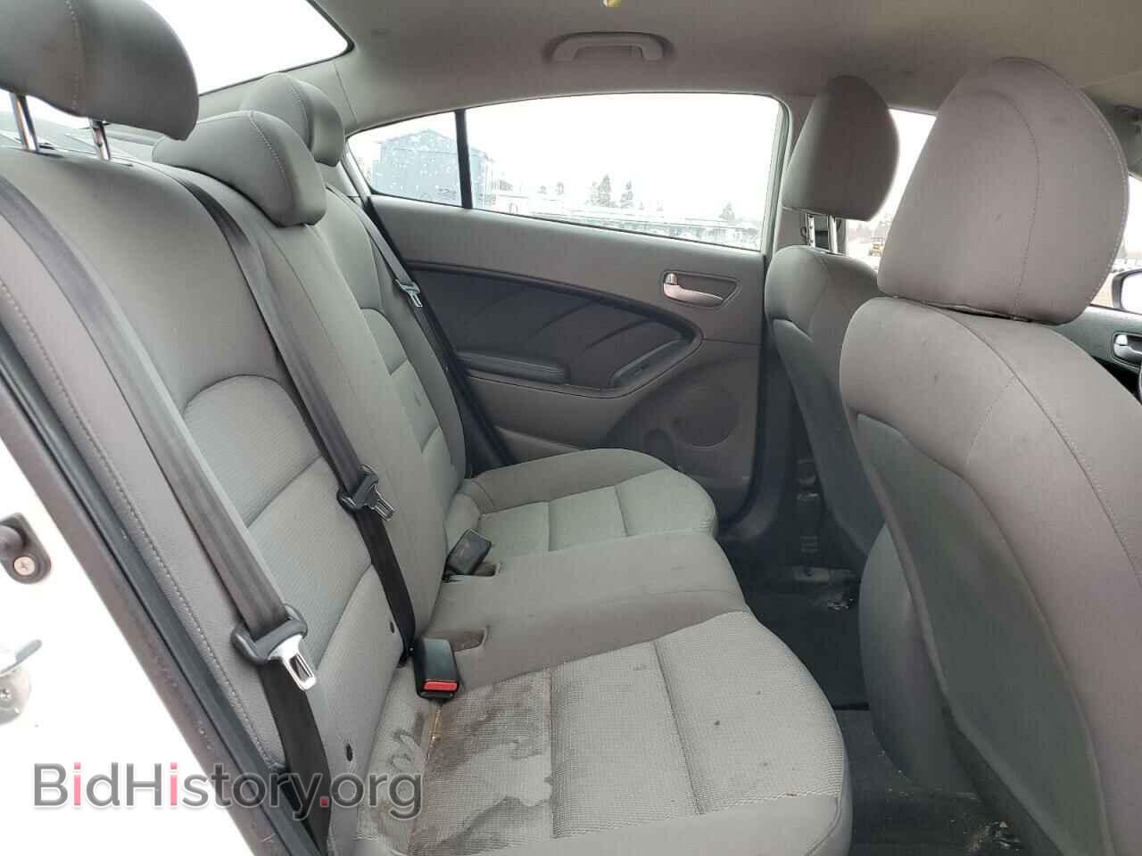 2017 KIA FORTE - VIN: 3KPFK4A76HE045888 - Фото 10