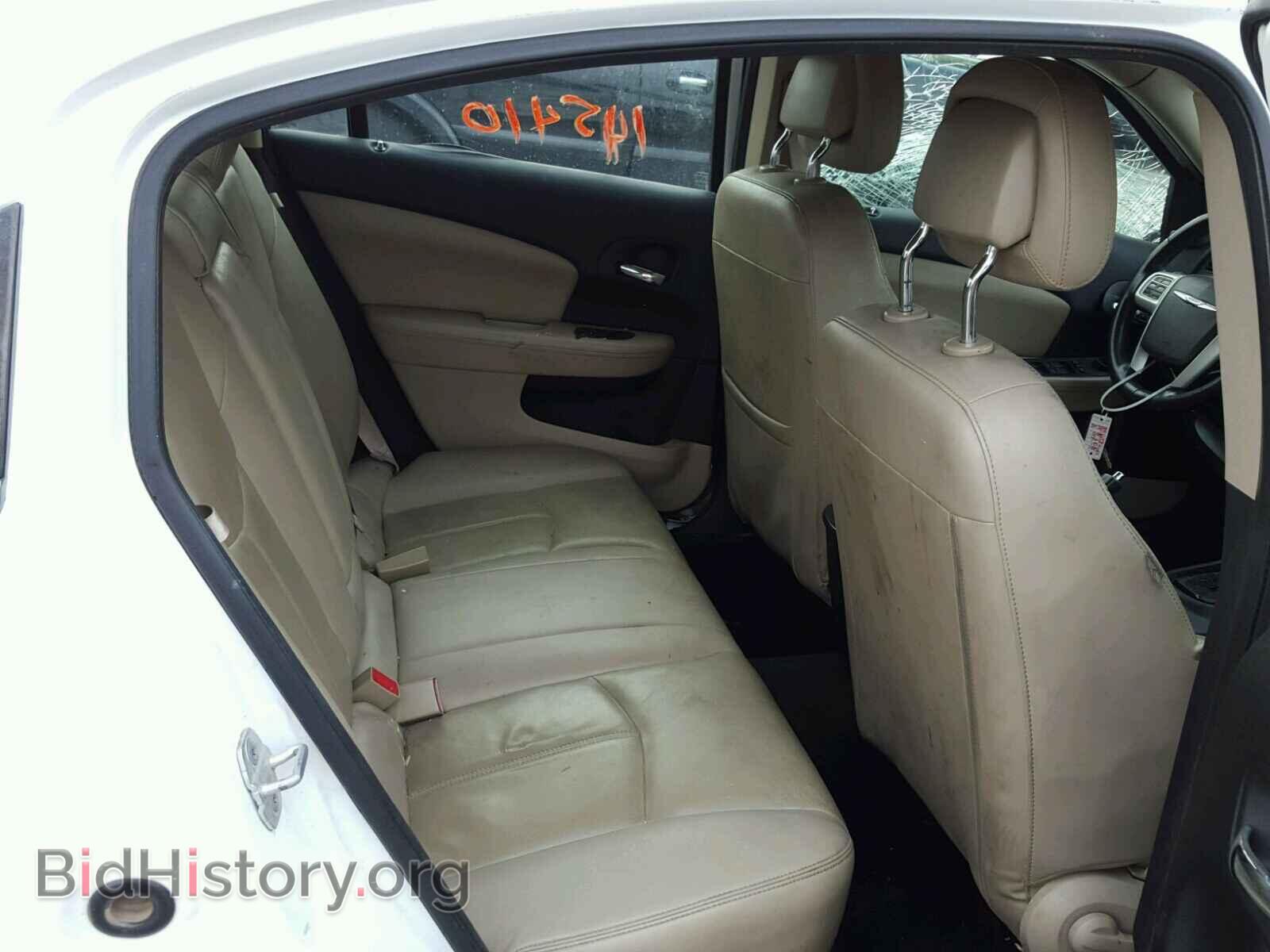 2012 CHRYSLER 200 - VIN: 1C3CCBCG4CN106326 - Фото 6