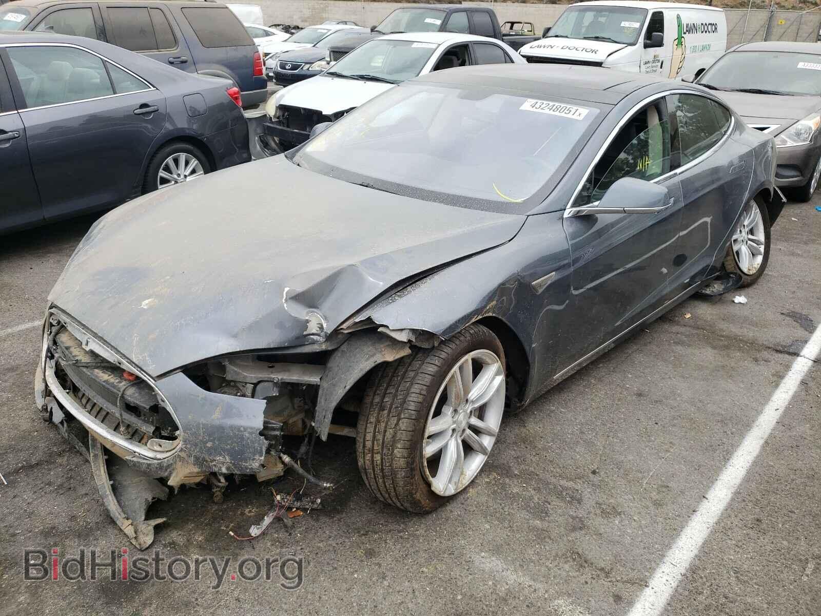 2014 TESLA MODEL S - VIN: 5YJSA1H16EFP28682 - Фото 2