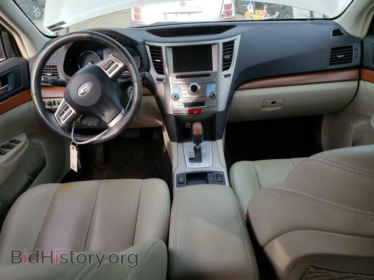 2014 SUBARU OUTBACK - VIN: 4S4BRDNC7E2299082 - Photo 8