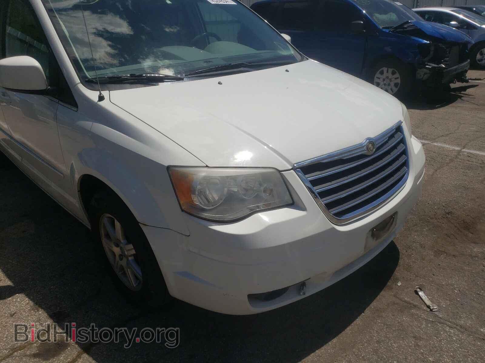 2008 CHRYSLER MINIVAN - VIN: 2A8HR54P18R609766 - Фото 9