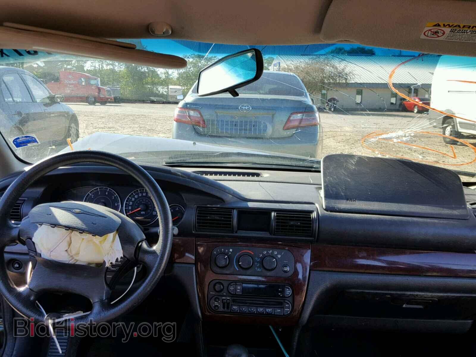 2002 CHRYSLER SEBRING - VIN: 1C3EL46X92N197396 - Фото 9