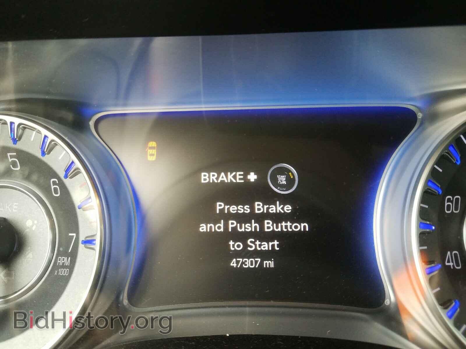 2015 CHRYSLER 300 - VIN: 2C3CCAAG9FH882249 - Фото 8