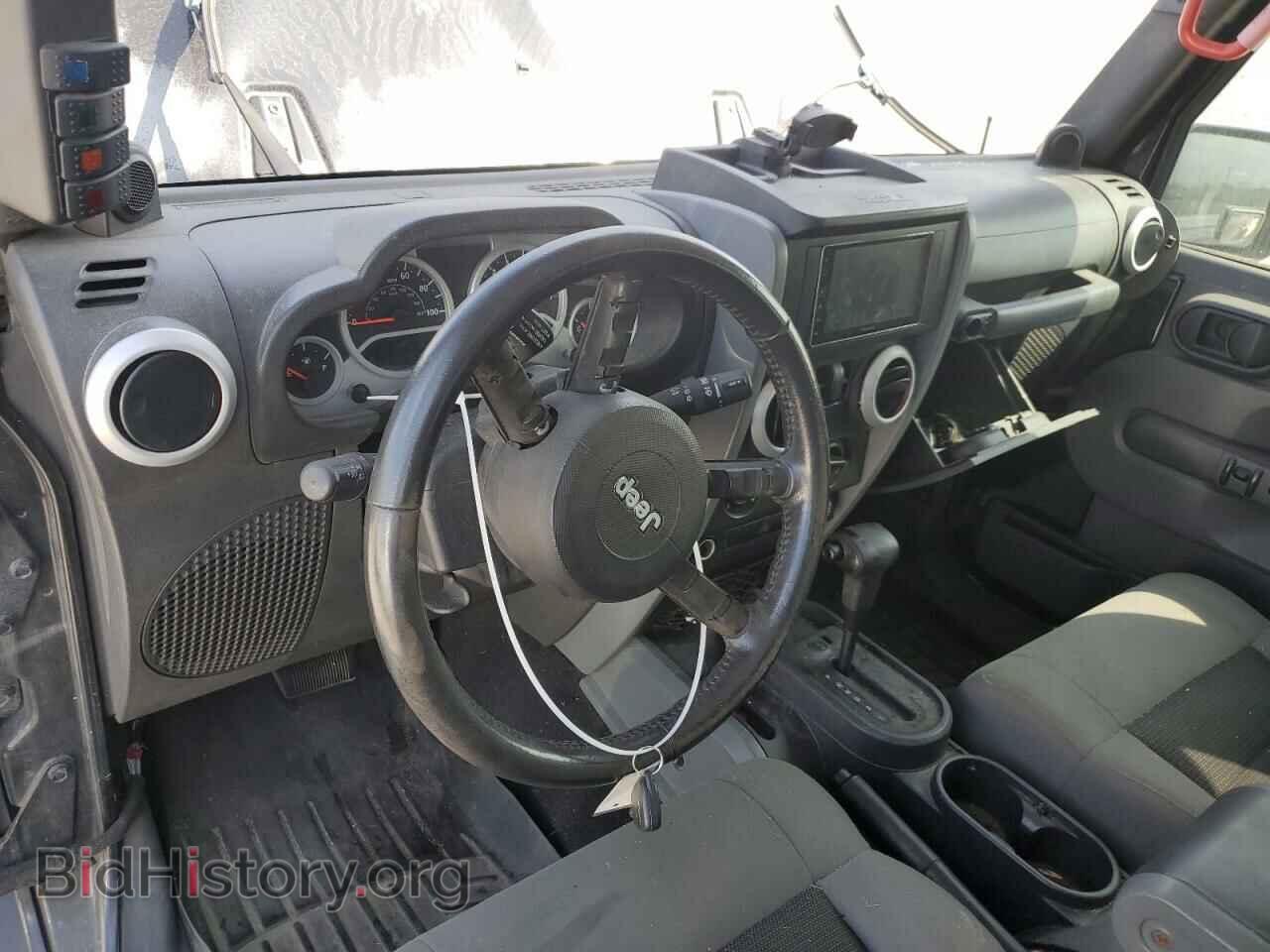 2010 JEEP WRANGLER - VIN: 1J4AA5D13AL124792 - Фото 8