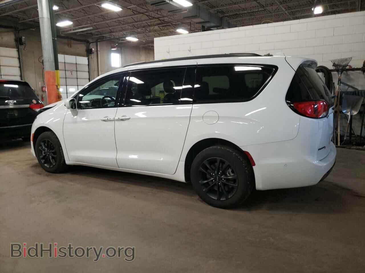 2020 CHRYSLER PACIFICA - VIN: 2C4RC3BG7LR263686 - Фото 2
