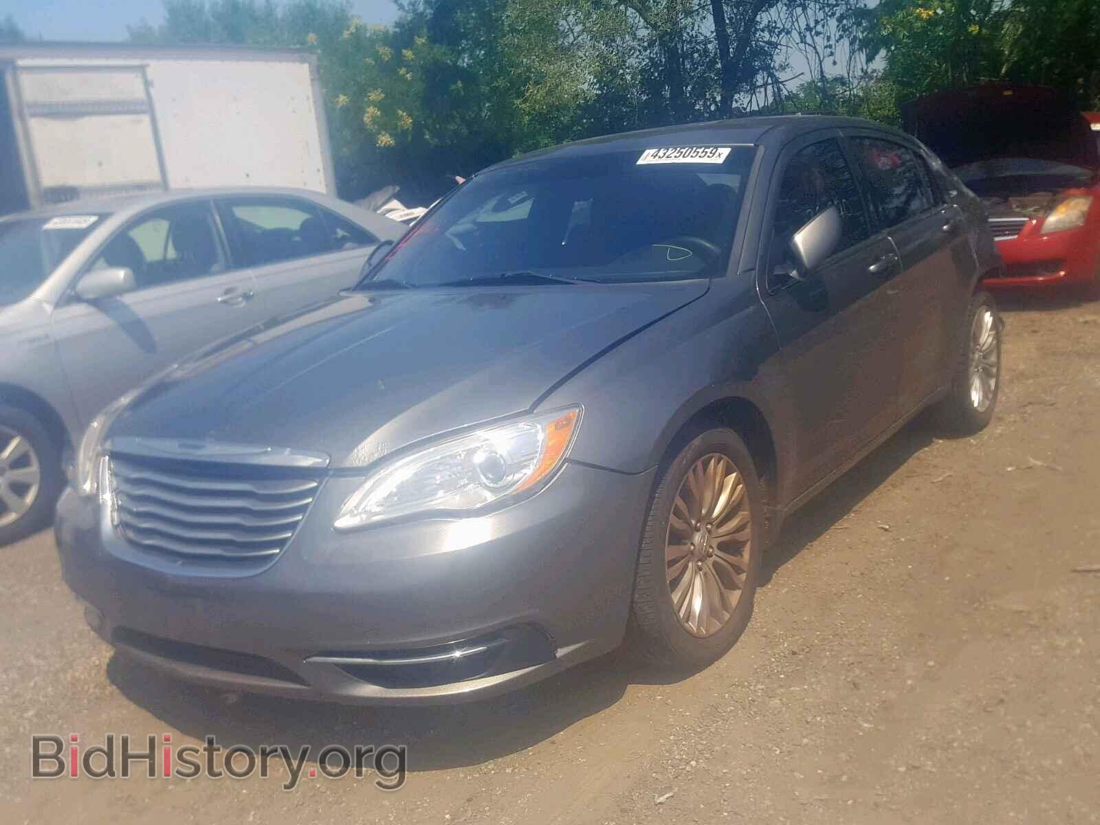 2012 CHRYSLER 200 - VIN: 1C3CCBAB9CN155402 - Фото 2