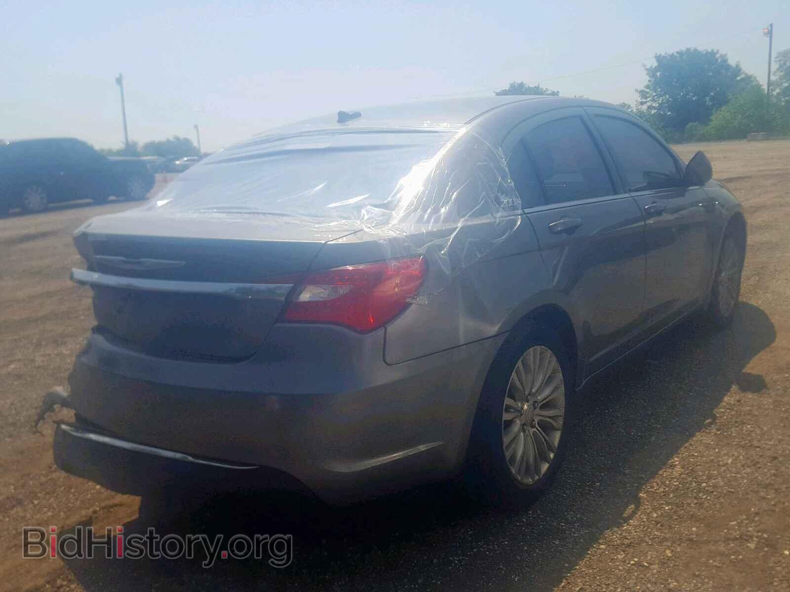 2012 CHRYSLER 200 - VIN: 1C3CCBAB9CN155402 - Фото 4