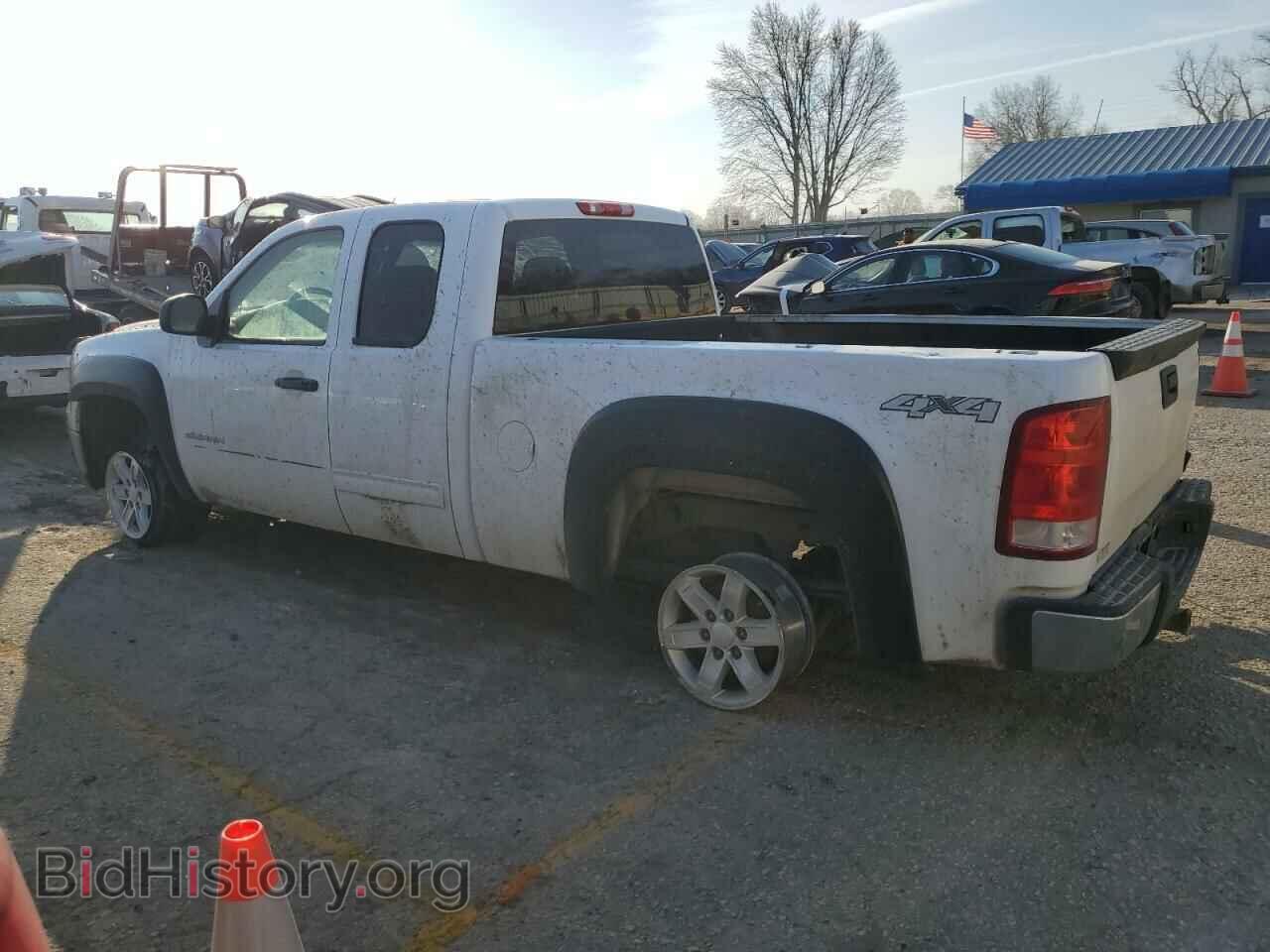 2010 GMC SIERRA - VIN: 1GTSKVE38AZ156402 - Фото 2