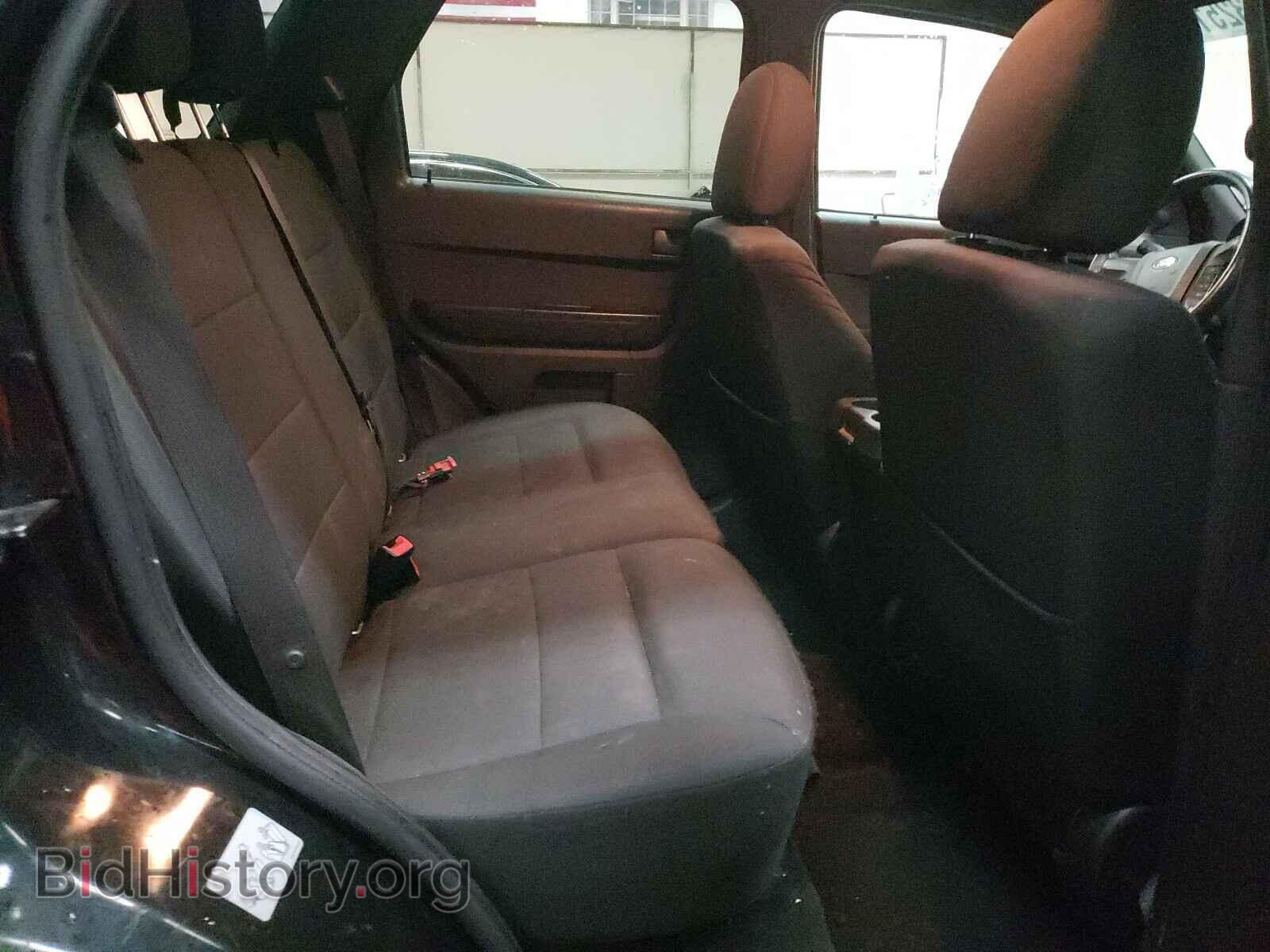 2011 FORD ESCAPE - VIN: 1FMCU0DG7BKC10137 - Фото 6