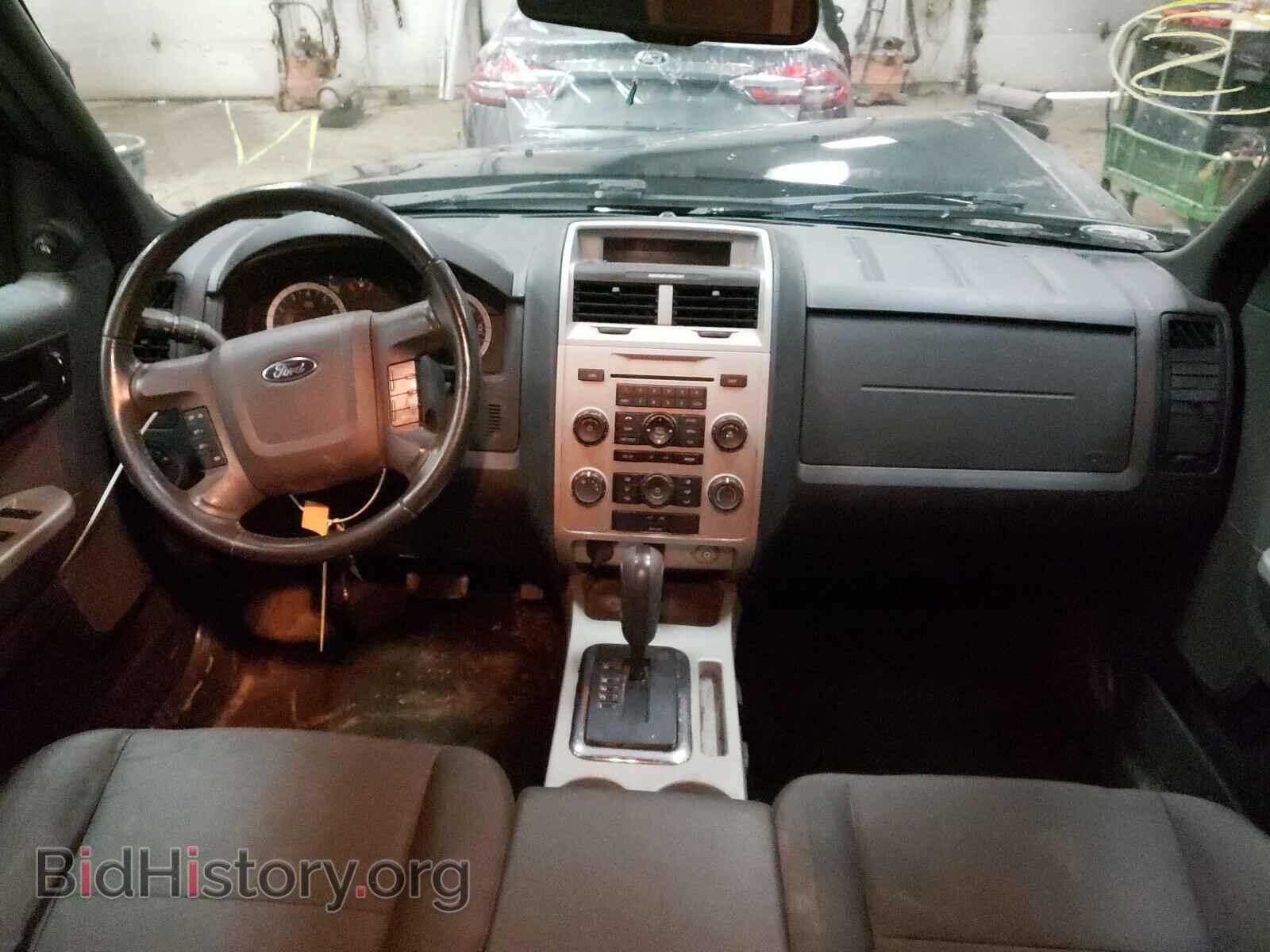 2011 FORD ESCAPE - VIN: 1FMCU0DG7BKC10137 - Фото 9