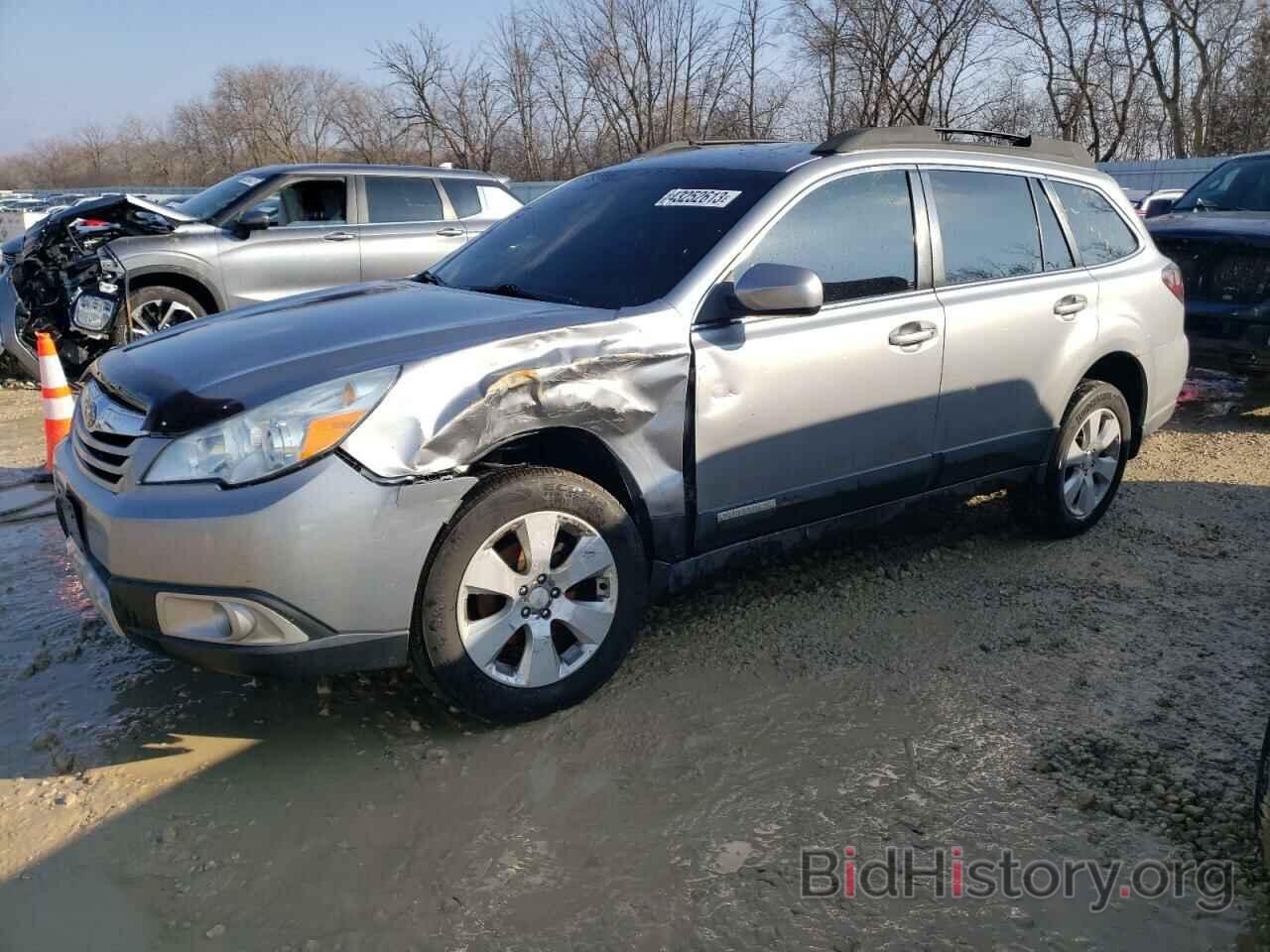 Photo 4S4BRBFC7B3410674 - SUBARU OUTBACK 2011