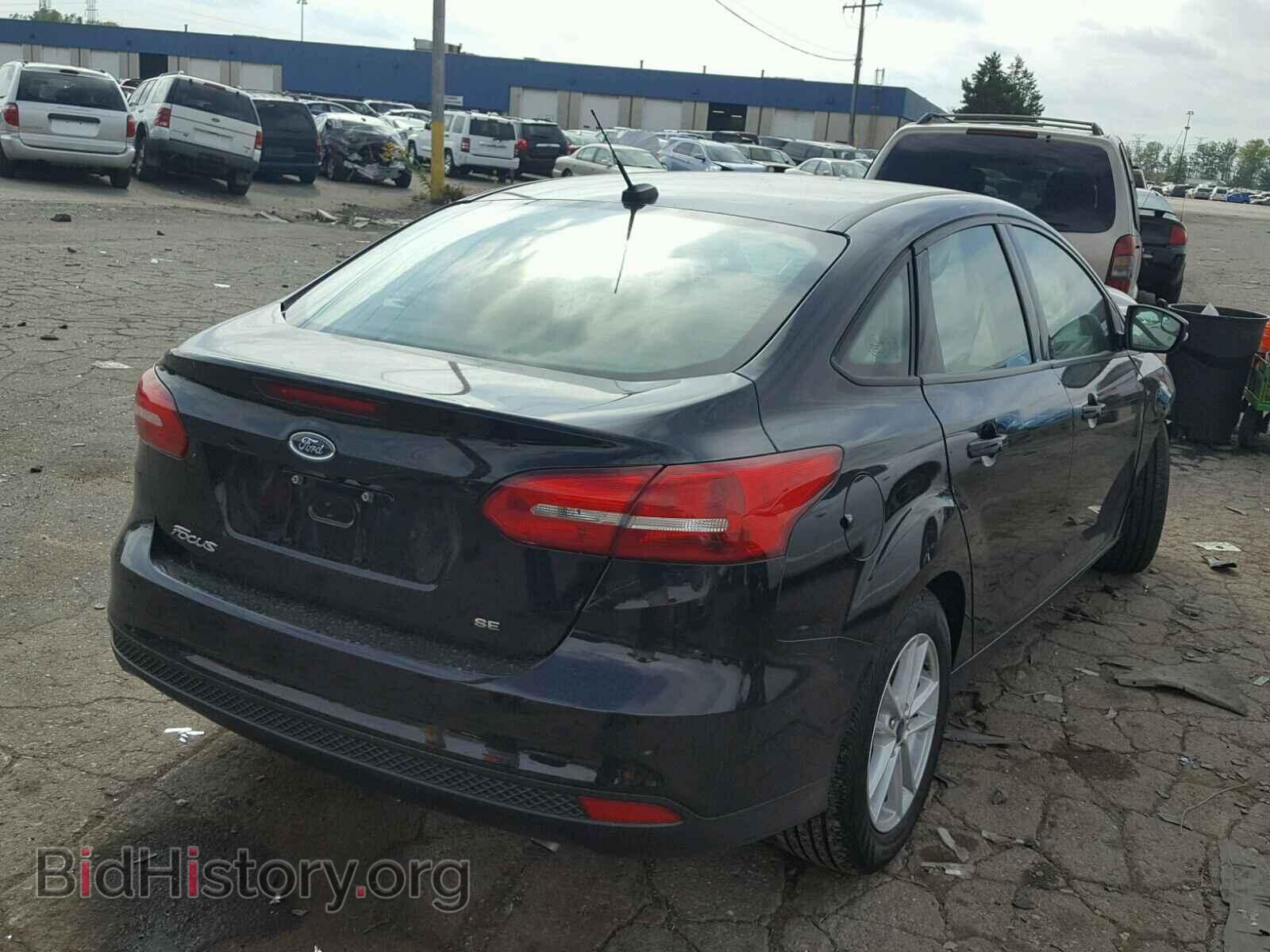 2017 FORD FOCUS - VIN: 1FADP3F22HL270547 - Photo 4