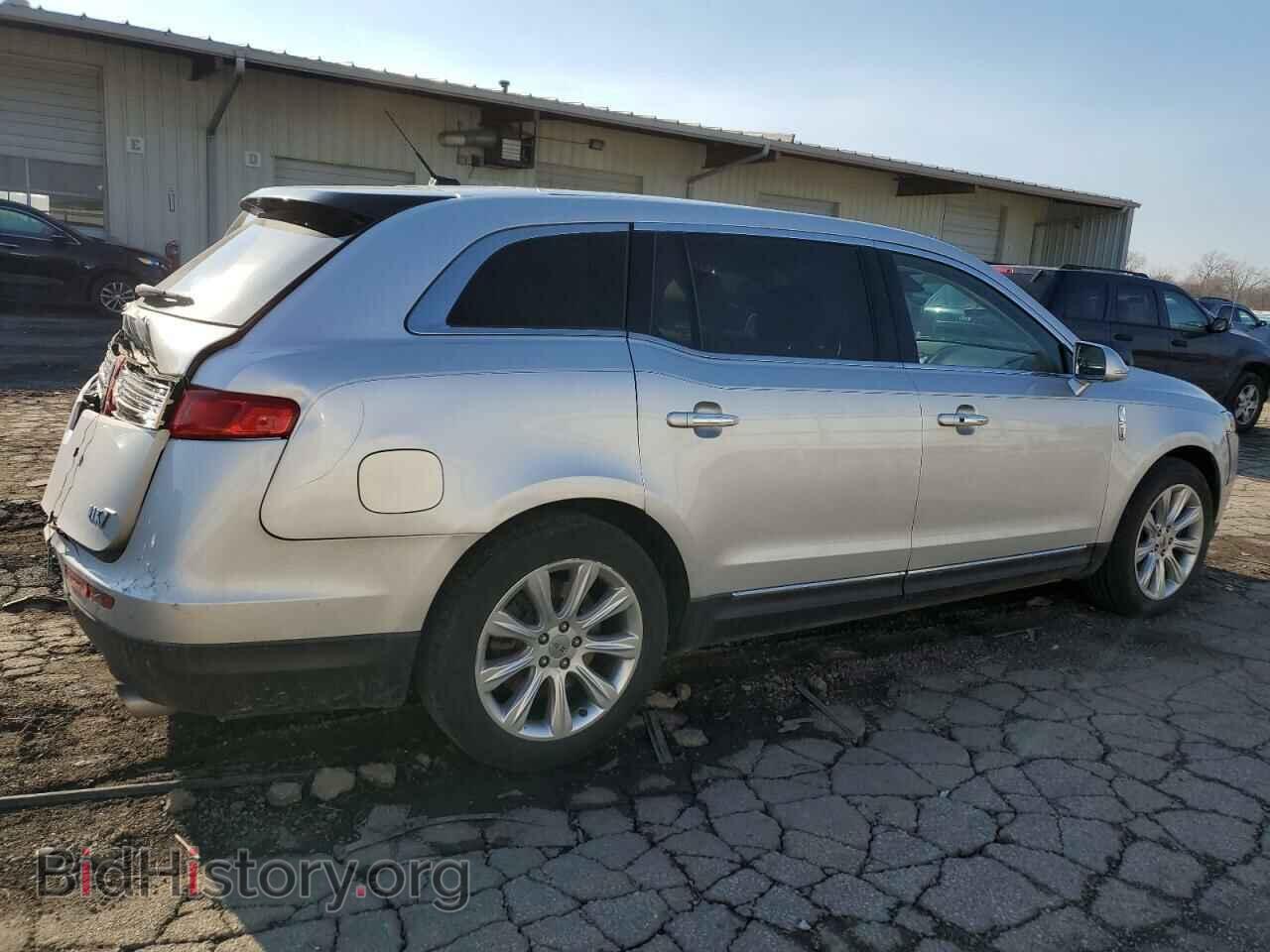 2017 LINCOLN MKT - VIN: 2LMHJ5AT7HBL01865 - Фото 3
