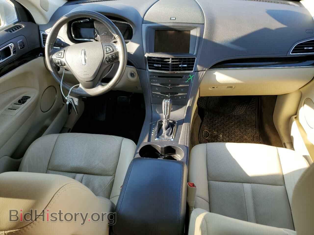 2017 LINCOLN MKT - VIN: 2LMHJ5AT7HBL01865 - Фото 8