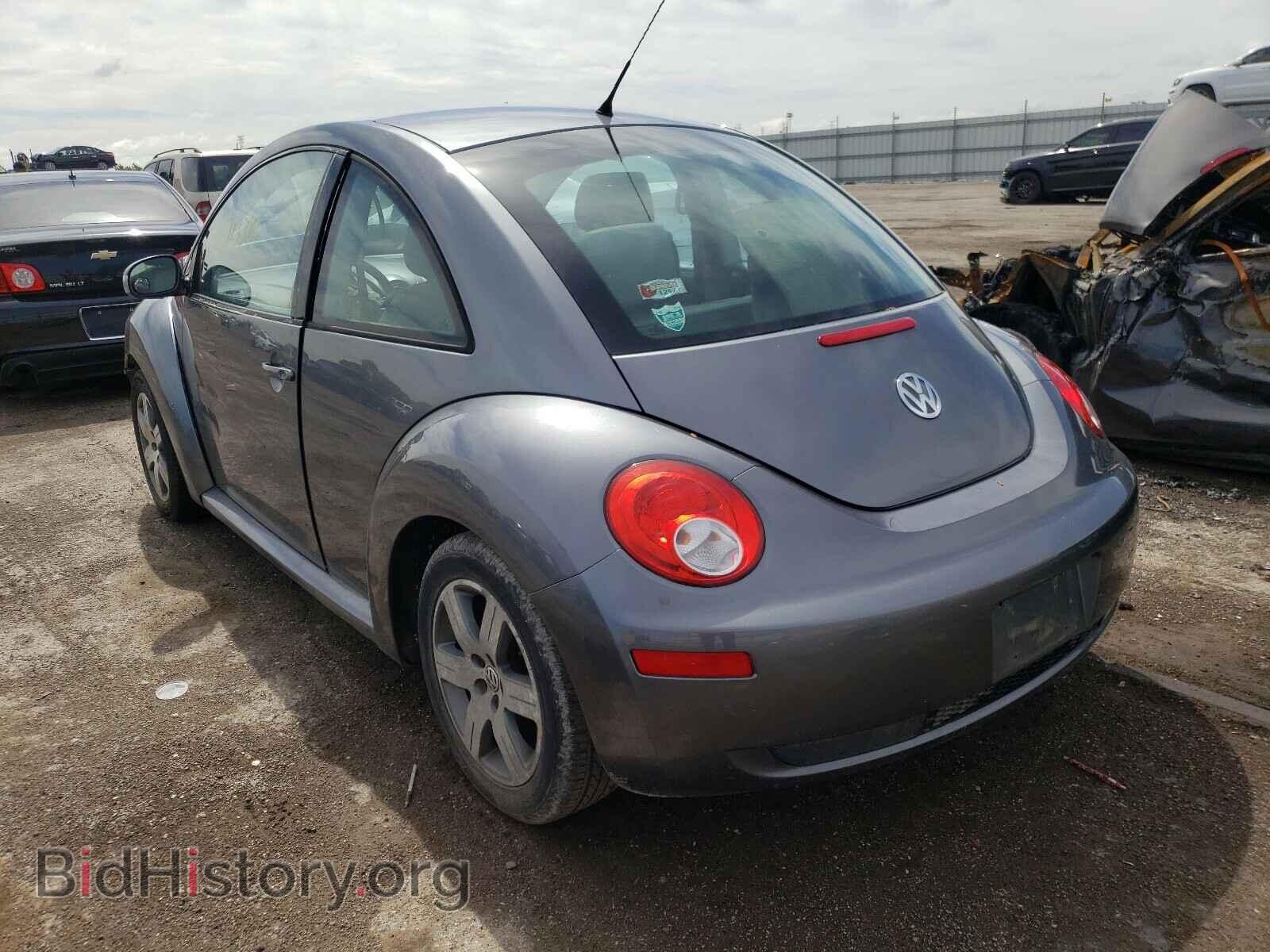 2006 VOLKSWAGEN BEETLE - VIN: 3VWPW31C06M418164 - Фото 3