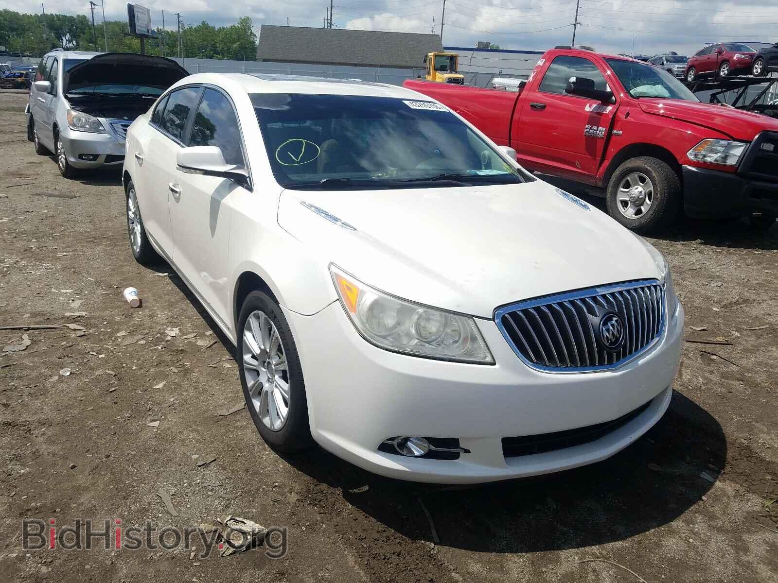 Photo 1G4GC5E35DF241587 - BUICK LACROSSE 2013