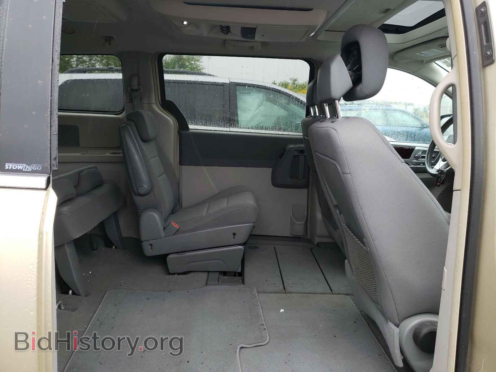 2010 CHRYSLER MINIVAN - VIN: 2A4RR5DX6AR478586 - Фото 6