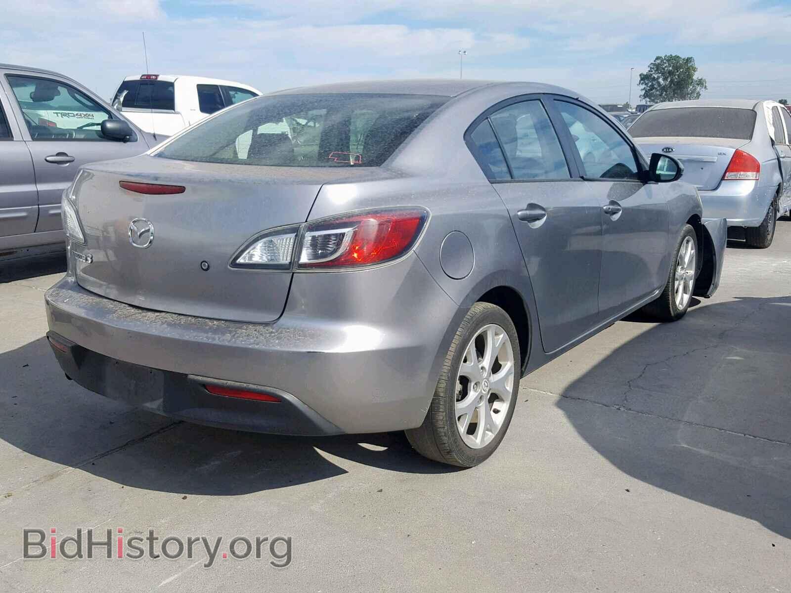 2011 MAZDA 3 - VIN: JM1BL1UF2B1396367 - Photo 4