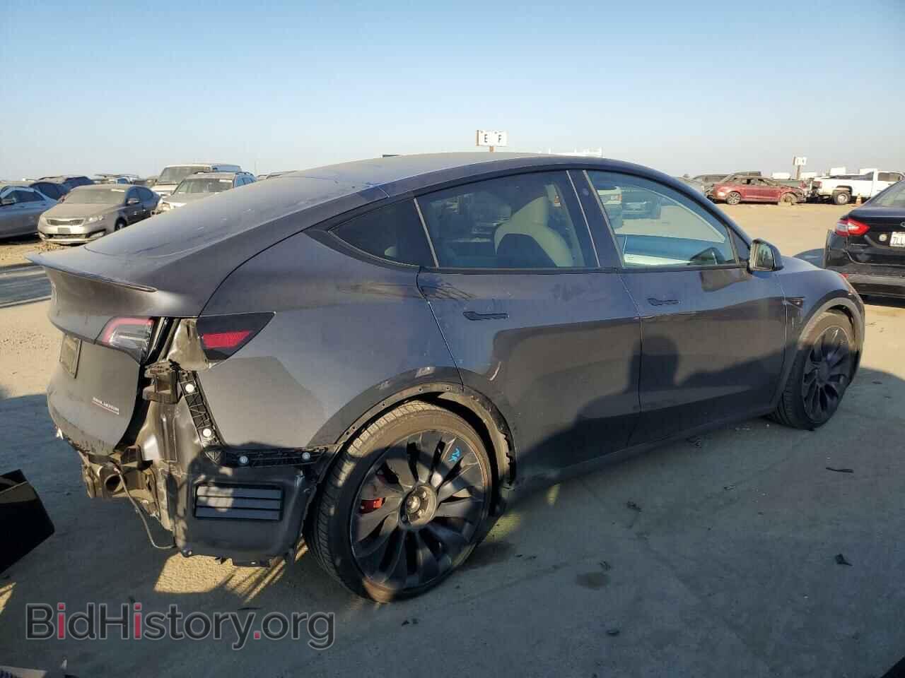 2022 TESLA MODEL Y - VIN: 7SAYGDEF1NF397670 - Фото 3